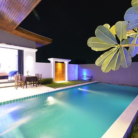 Rocking Chair Pool Villa Chaweng  Ruang foto