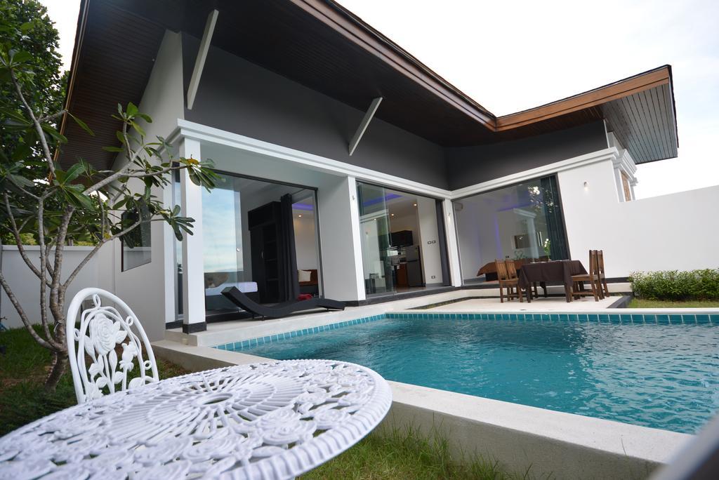Rocking Chair Pool Villa Chaweng  Ruang foto
